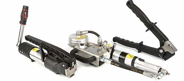 an image of a collage of the three different smarttools that are available, from left to right shows the mechanical smarttool that is tightened by a torque wrench, then the pneumatic smarttool that is tightened by the use of compressed air, and last the manual smarttool that is shown throughout the site